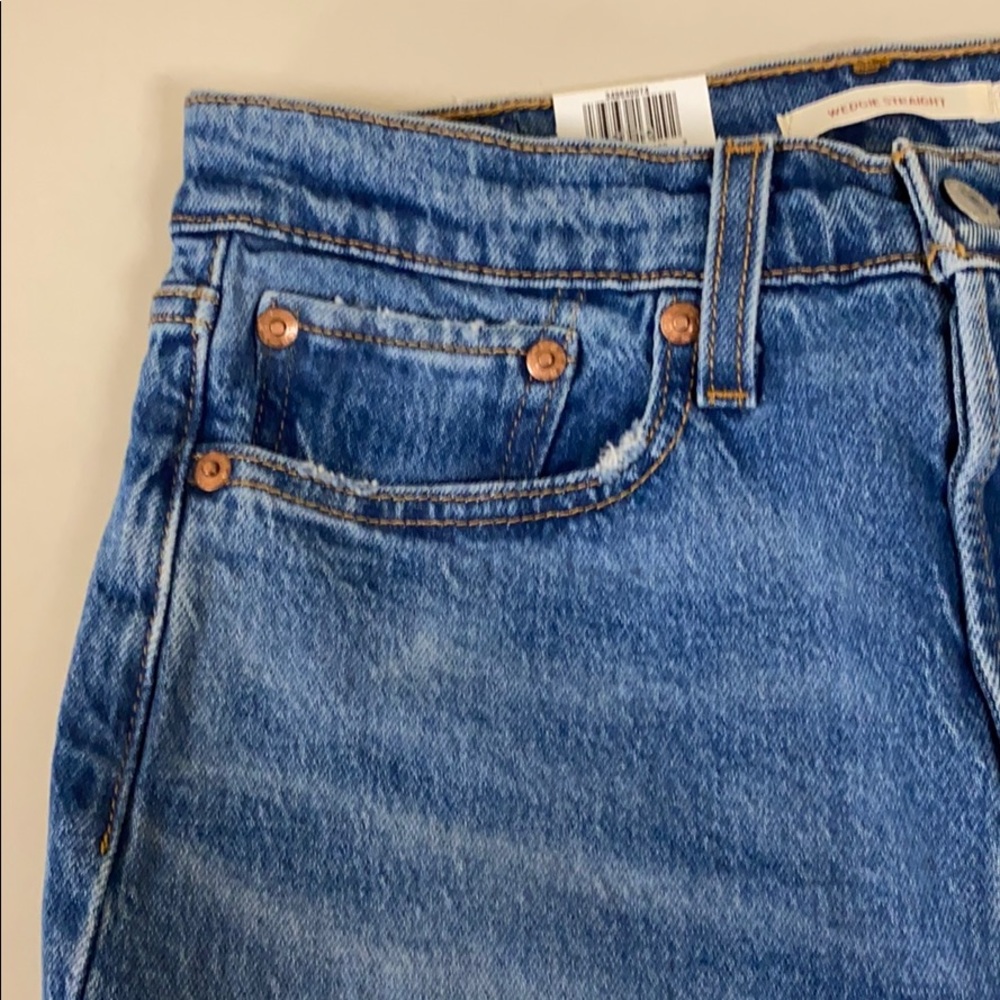 🔥🔥🔥NEW Levi’s Premium Wedgie Fit Straight Jeans - Picture 12 of 13